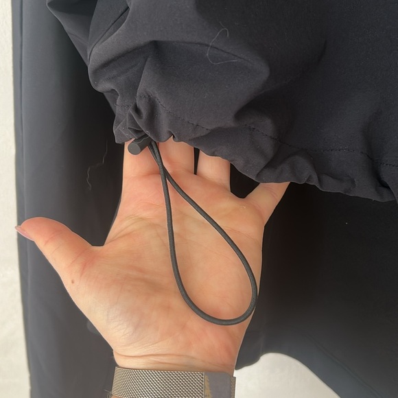 Athleta Whistler Hybrid Top sz M cold weather training workout athleisure black - Picture 5 of 11